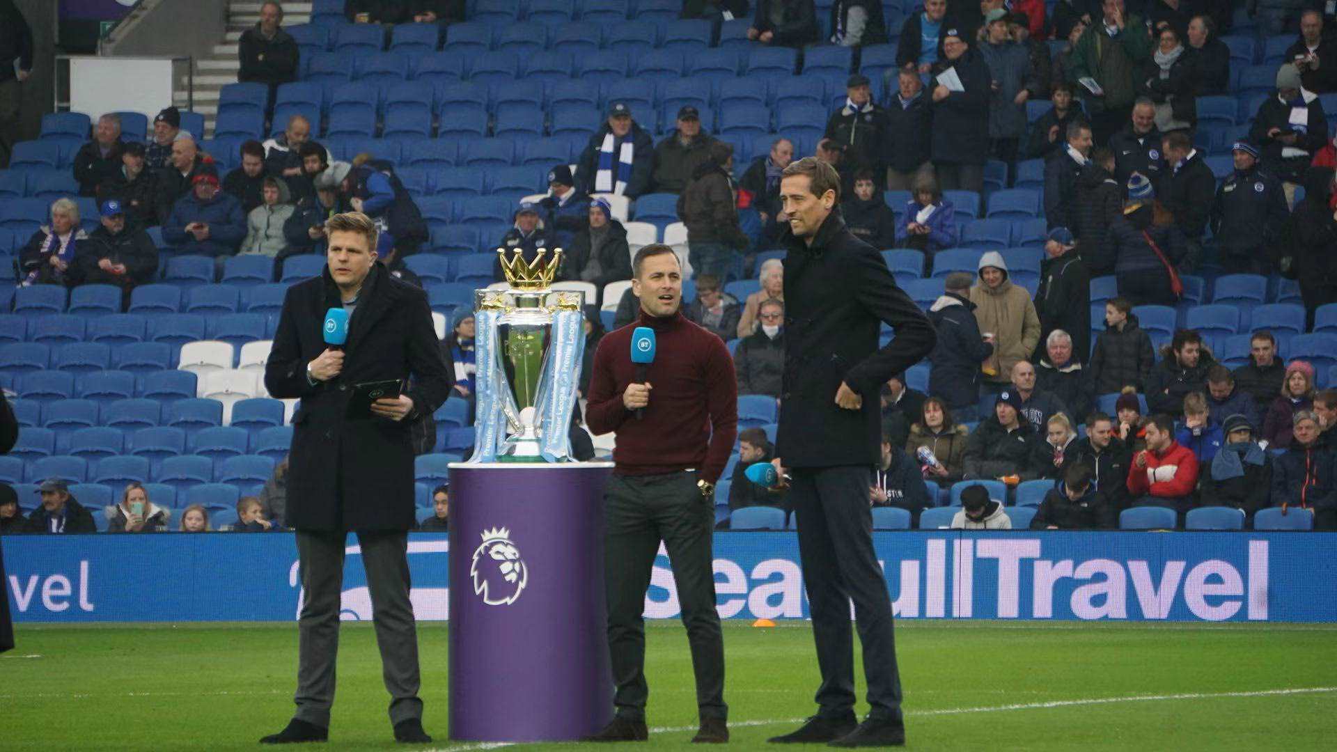 汉林的举动 汉林的举动